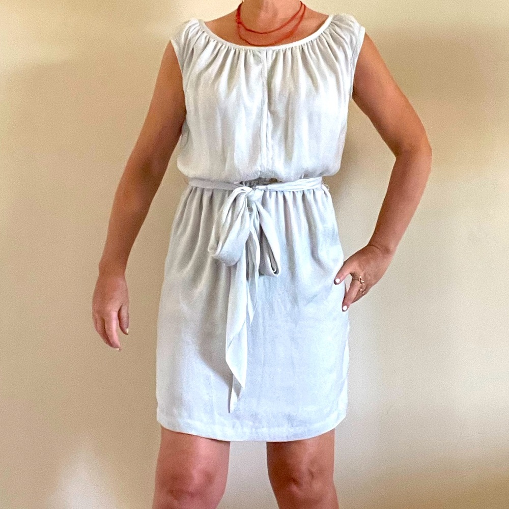 Sage color dress - Picture 2 of 5